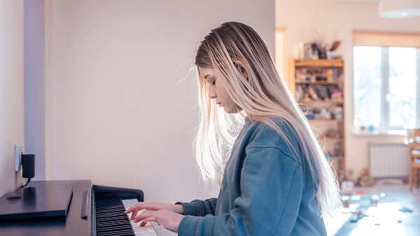 online piano teachers in montreal