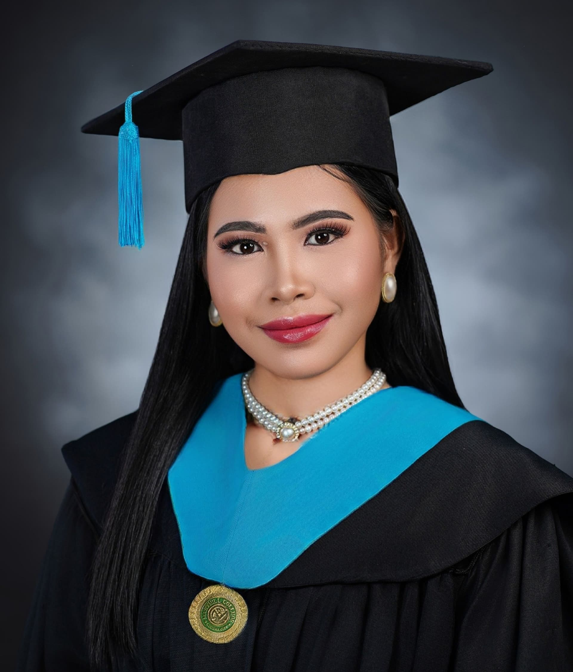 Marlyn  graduated from INSTITUTE