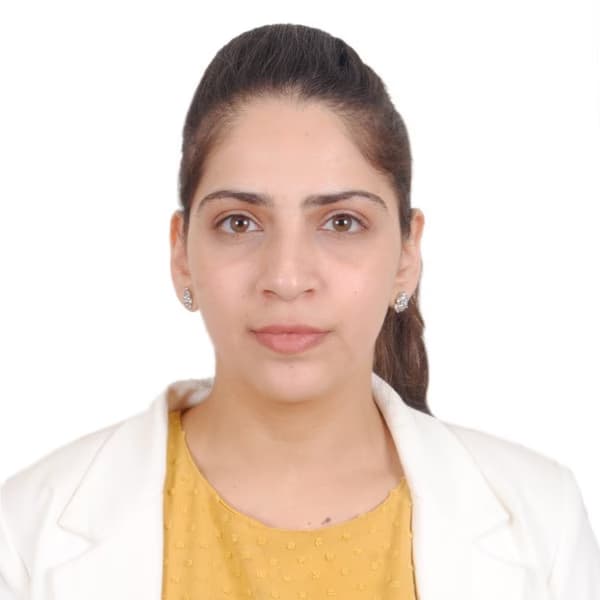 Profile photo of Saniya, Physics tutor at Wiingy 