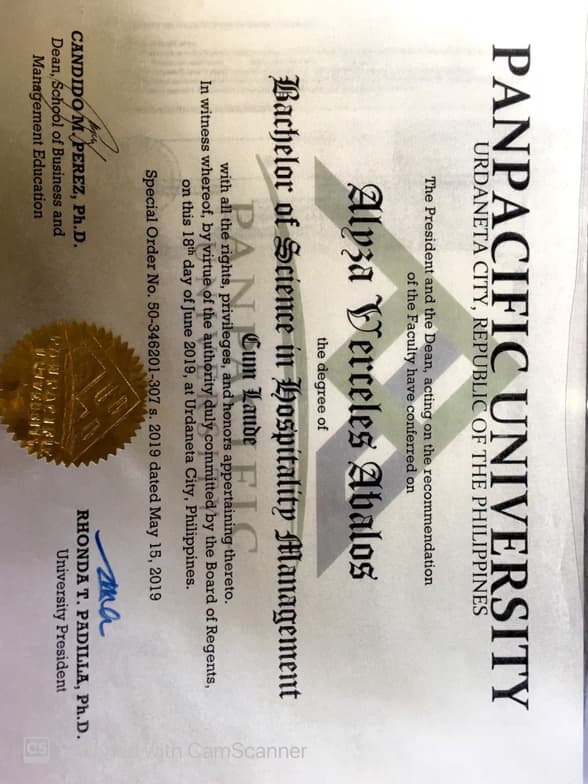 Verified degree or teaching certification of Alyza 