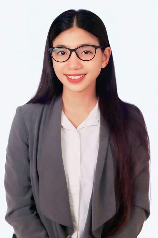 Profile photo of Desiree, Mathematics tutor at Wiingy 