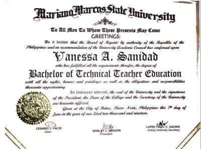 Verified degree or teaching certification of Vanessa 