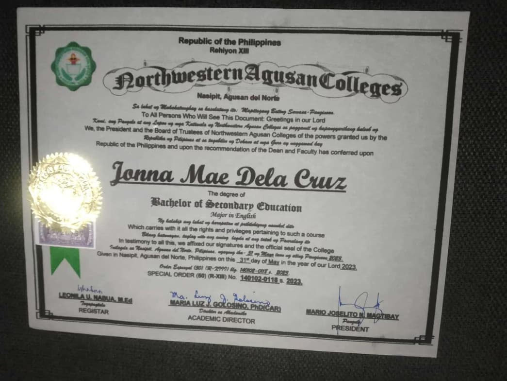 Verified degree or teaching certification of Jonna Mae 