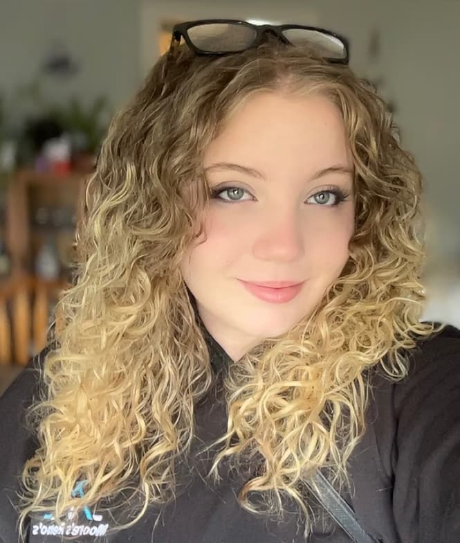 Profile photo of Anna, Guitar tutor at Wiingy 