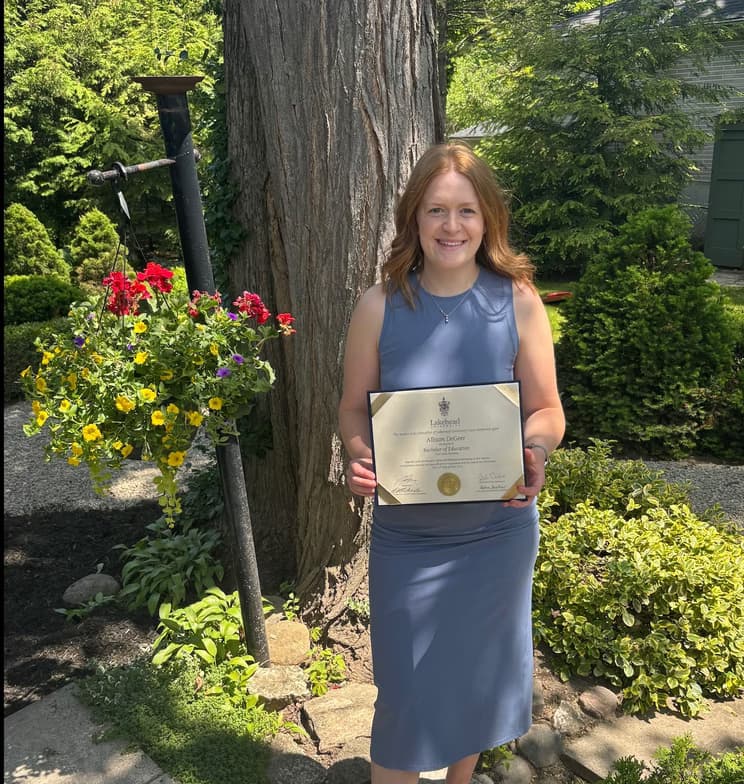 Profile photo of Allison, French tutor at Wiingy 