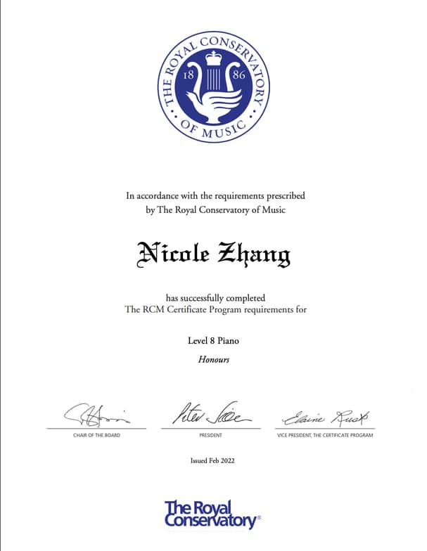 Verified degree or teaching certification of Nicole 