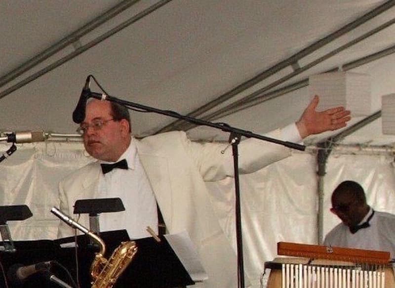 Profile photo of Ron, Piano tutor at Wiingy 