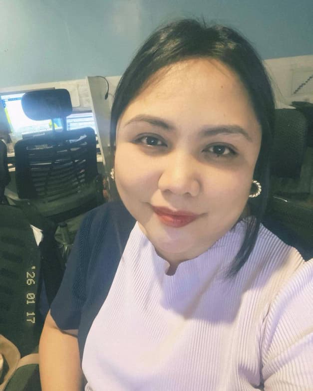 Daicarl conducting a lesson 