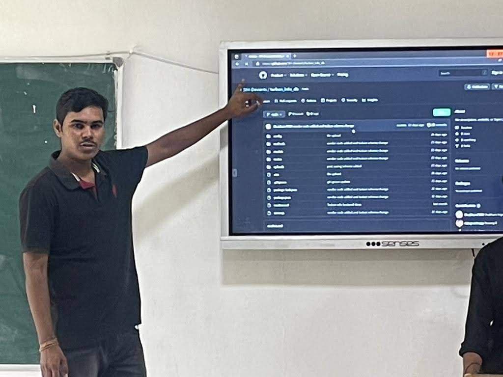 Shubham conducting a lesson 