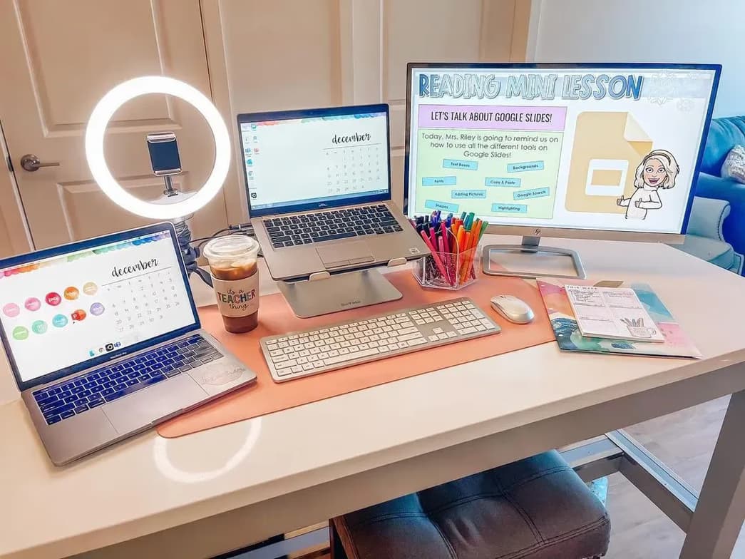 Teaching setup of Rina for private tutoring 