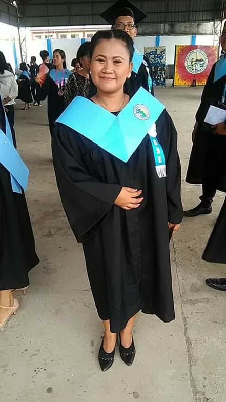 Graduation ceremony photo of Lea 