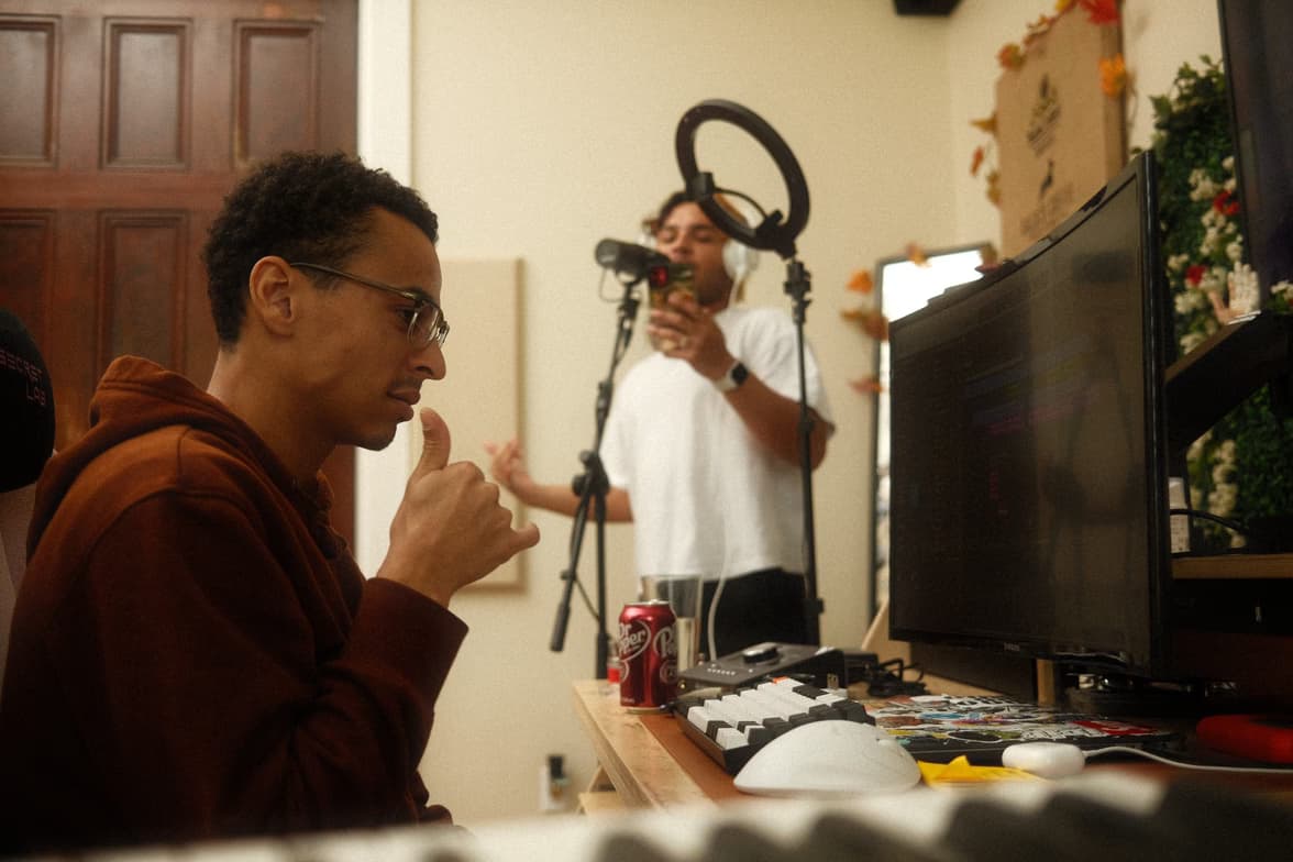 Teaching setup of Alexander for private tutoring 