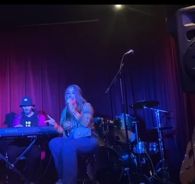 Digital pen-tab teaching notes by Emily 