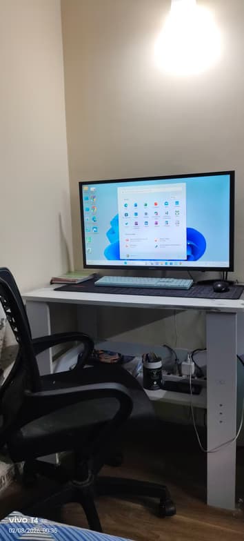 Teaching setup of Deepika  for private tutoring 