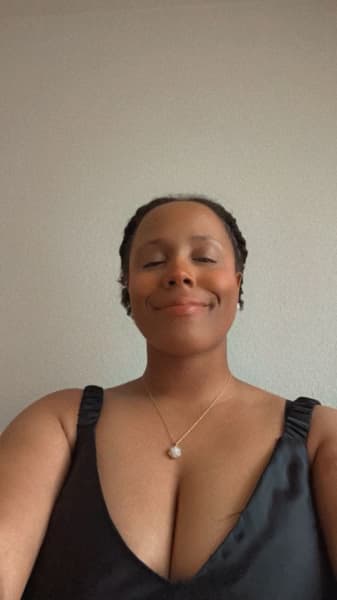 Profile photo of Angelica , English tutor at Wiingy 