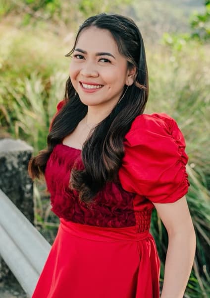 Profile photo of Czarina, English tutor at Wiingy 