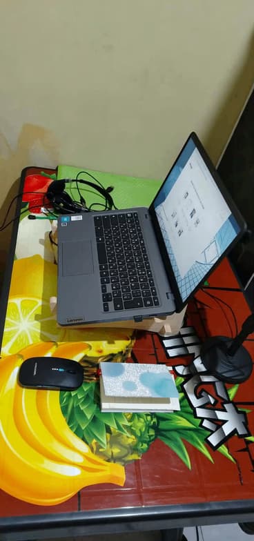 Teaching setup of Amor for private tutoring 