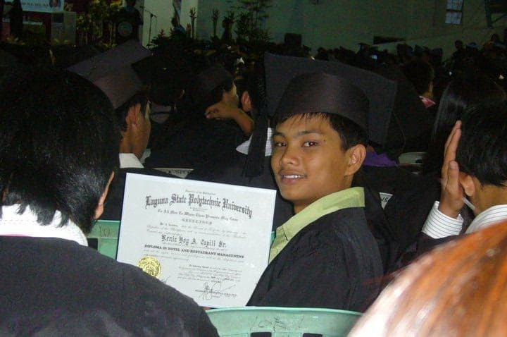 Graduation ceremony photo of Renie Boy 