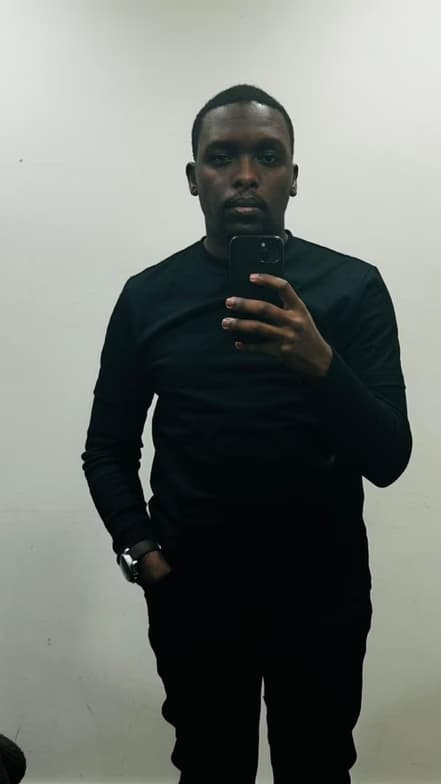 Profile photo of Colin, Piano tutor at Wiingy 