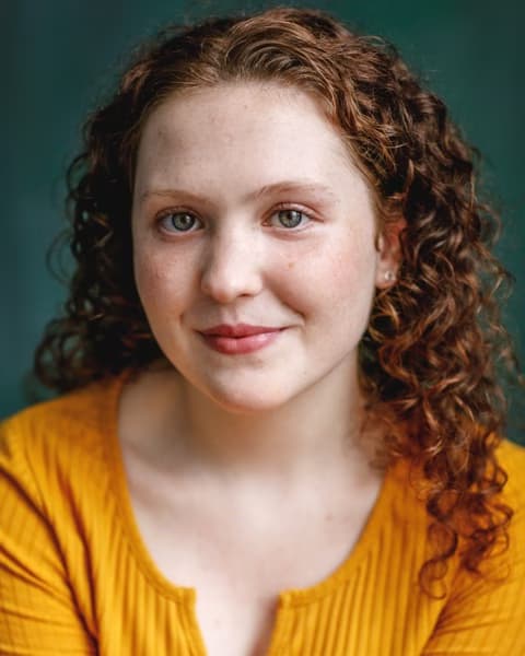 Profile photo of Sarah , Singing tutor at Wiingy 