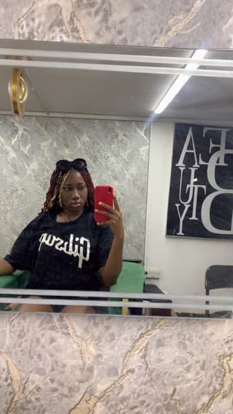 Profile photo of Oluwaseun, French tutor at Wiingy 