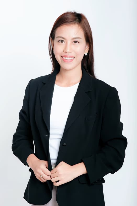 Profile photo of Jean Pauline, ESL tutor at Wiingy 