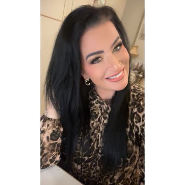 Profile photo of Lucy , Singing tutor at Wiingy 