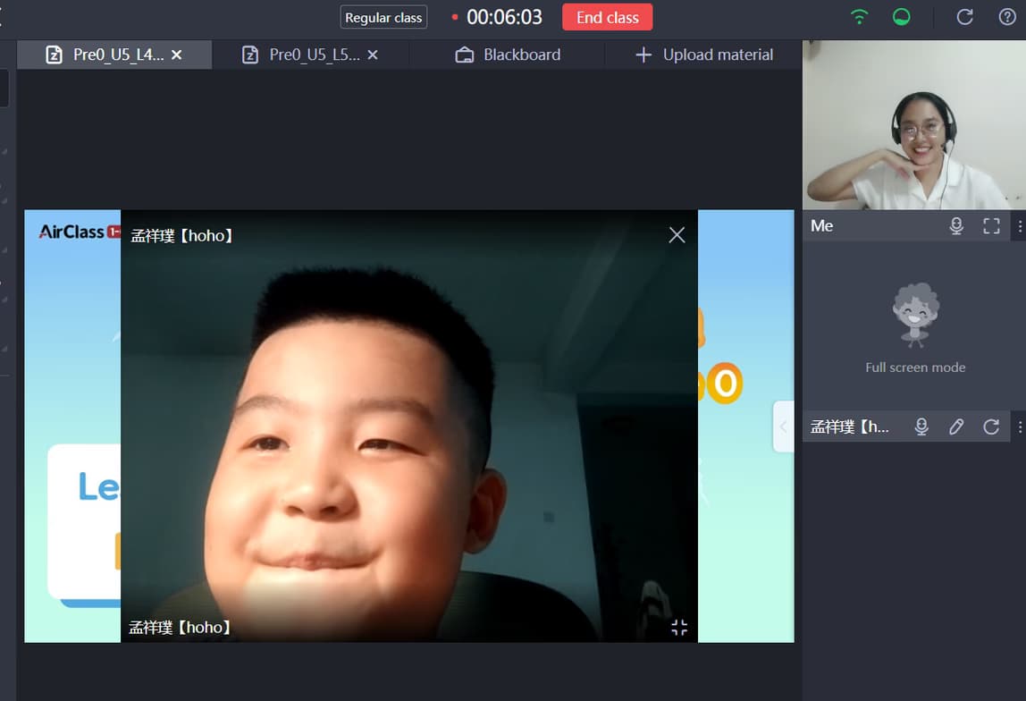 Eisthen Grace conducting a lesson 