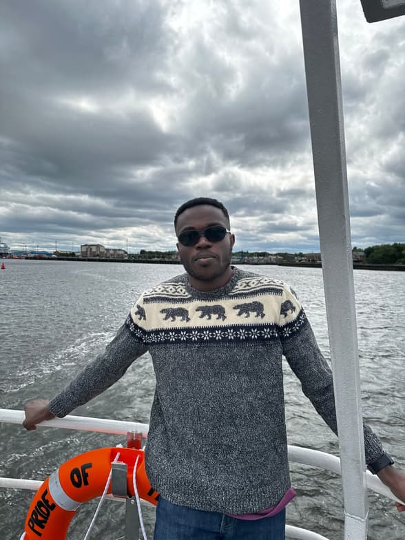 Travel snapshot of Izuchukwu during a trip 