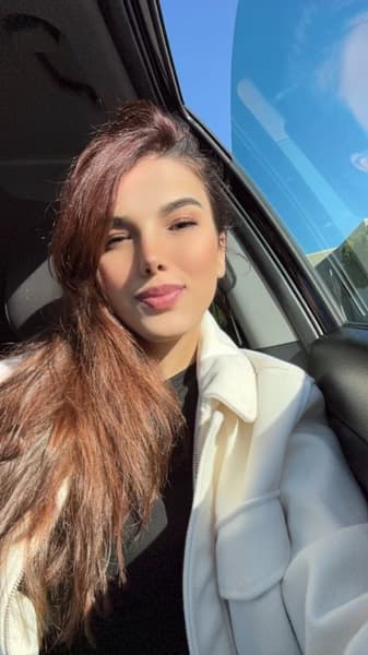 Profile photo of Farah, Piano tutor at Wiingy 