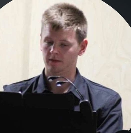 Profile photo of Lewis, Piano tutor at Wiingy 