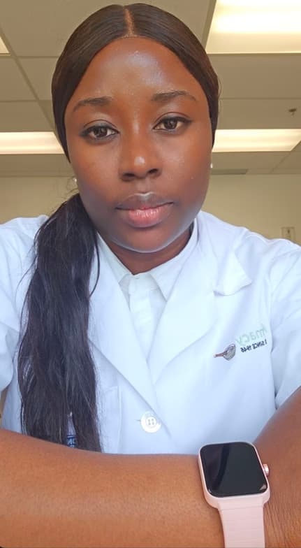 Profile photo of Roseline , Computer Science tutor at Wiingy 