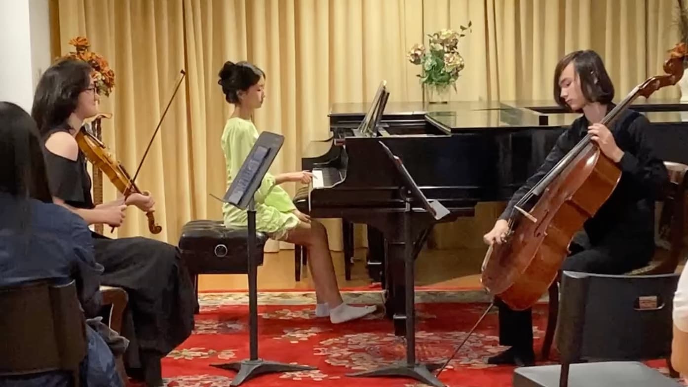 Digital pen-tab teaching notes by Esther 