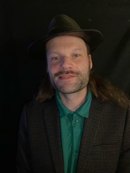 Profile photo of Zachary, Guitar tutor at Wiingy 