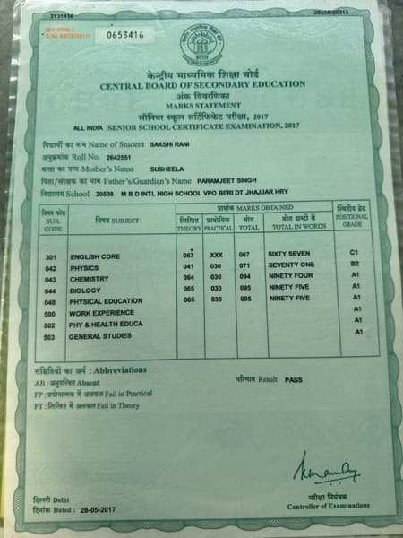 Verified degree or teaching certification of Sakshi  