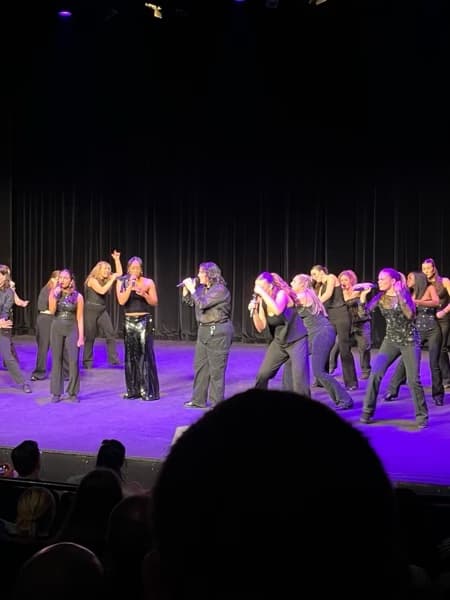 Profile photo of Lily, Singing tutor at Wiingy 