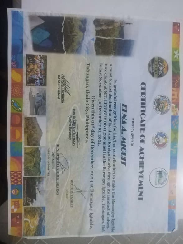 Verified degree or teaching certification of Elna  