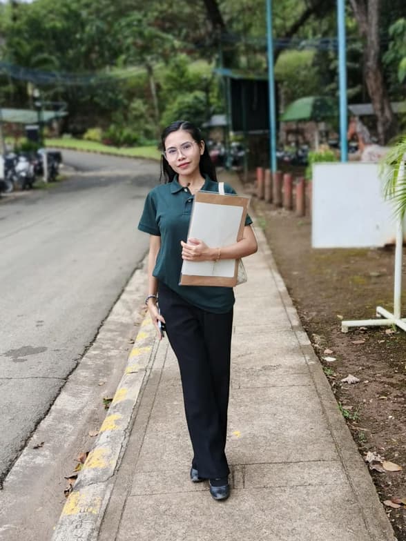 Profile photo of Marlyn , Economics tutor at Wiingy 