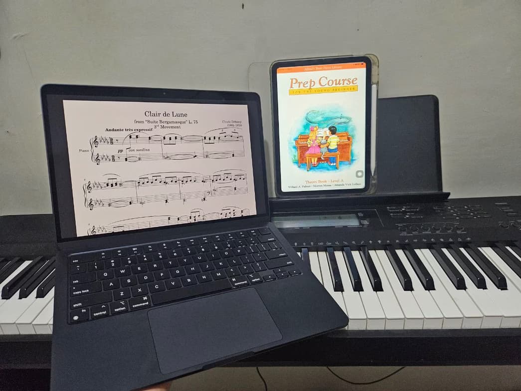 Piano learning materials by Giselle 