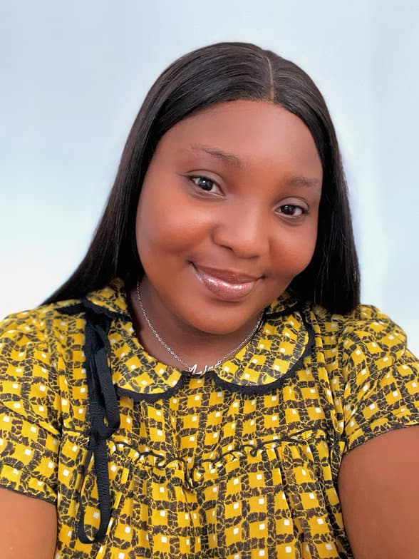 Profile photo of Aminaguodo, English tutor at Wiingy 