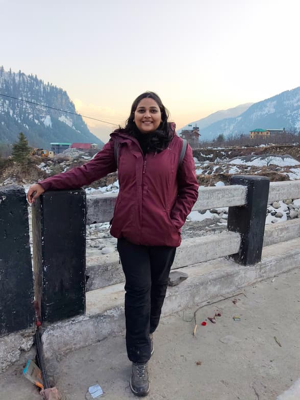 Travel snapshot of Heena during a trip 