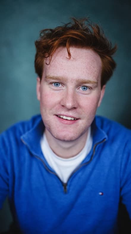 Casual photos of Tom, Wiingy tutor 