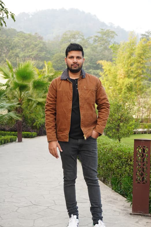 Profile photo of Ravi, Architecture tutor at Wiingy 