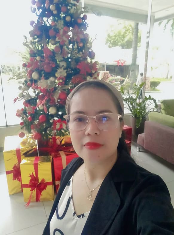 Profile photo of Rosanna, Mathematics tutor at Wiingy 