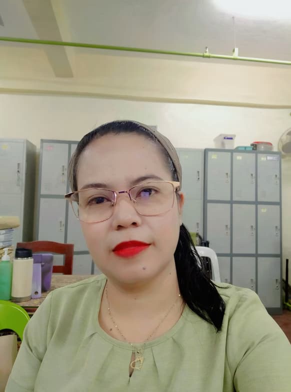 Profile photo of Rosanna, Mathematics tutor at Wiingy 