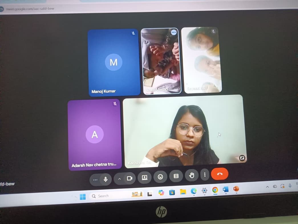 Casual photos of KARISHMA , Wiingy tutor 