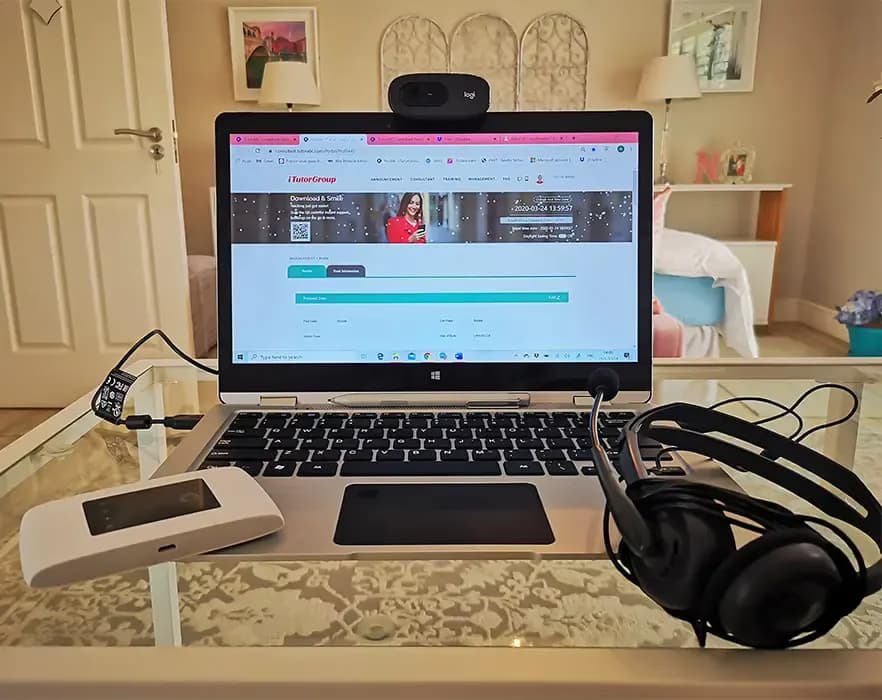 Teaching setup of Rekha for private tutoring 