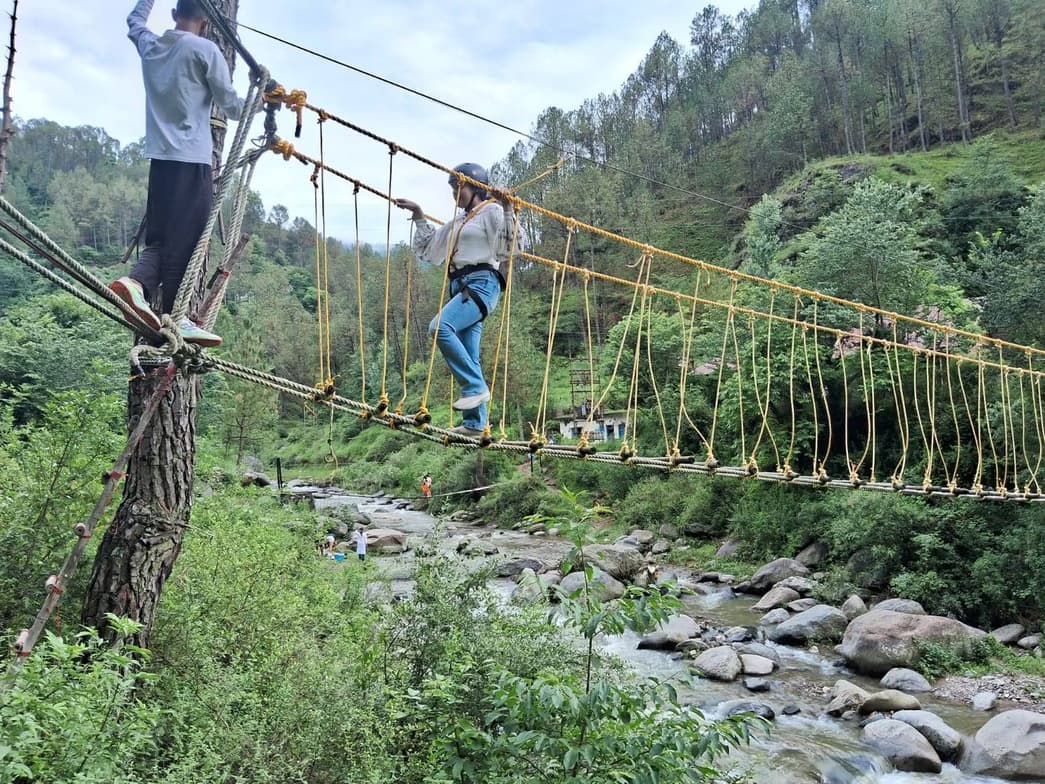 Travel snapshot of Sania during a trip 