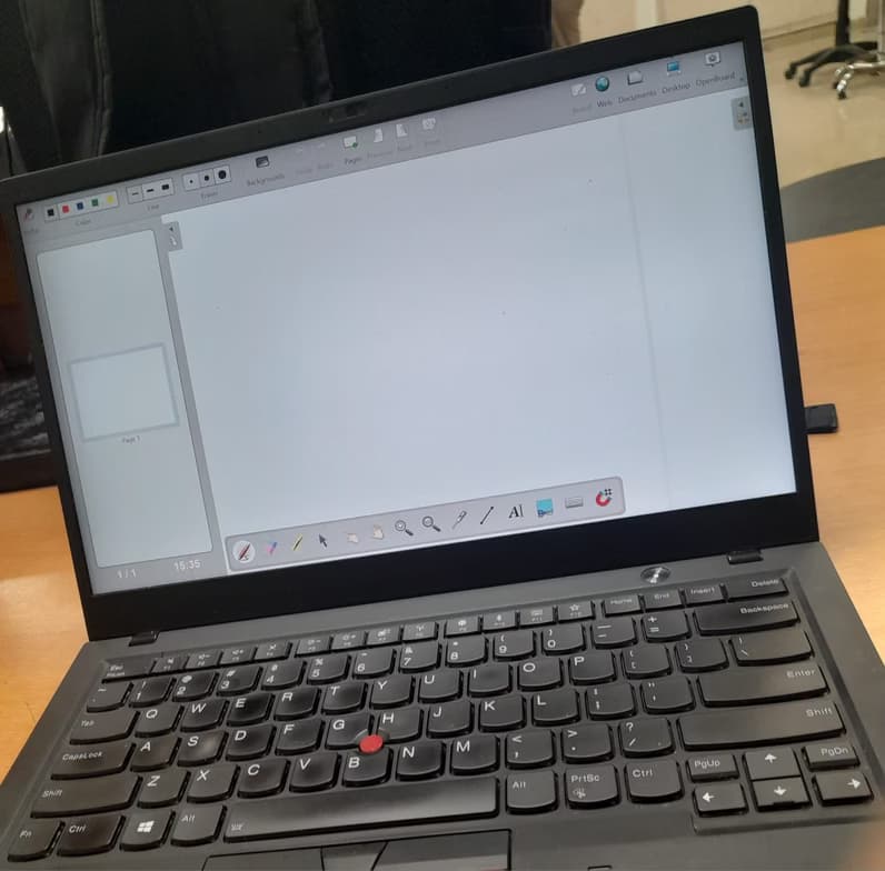 Teaching setup of Heena for private tutoring 