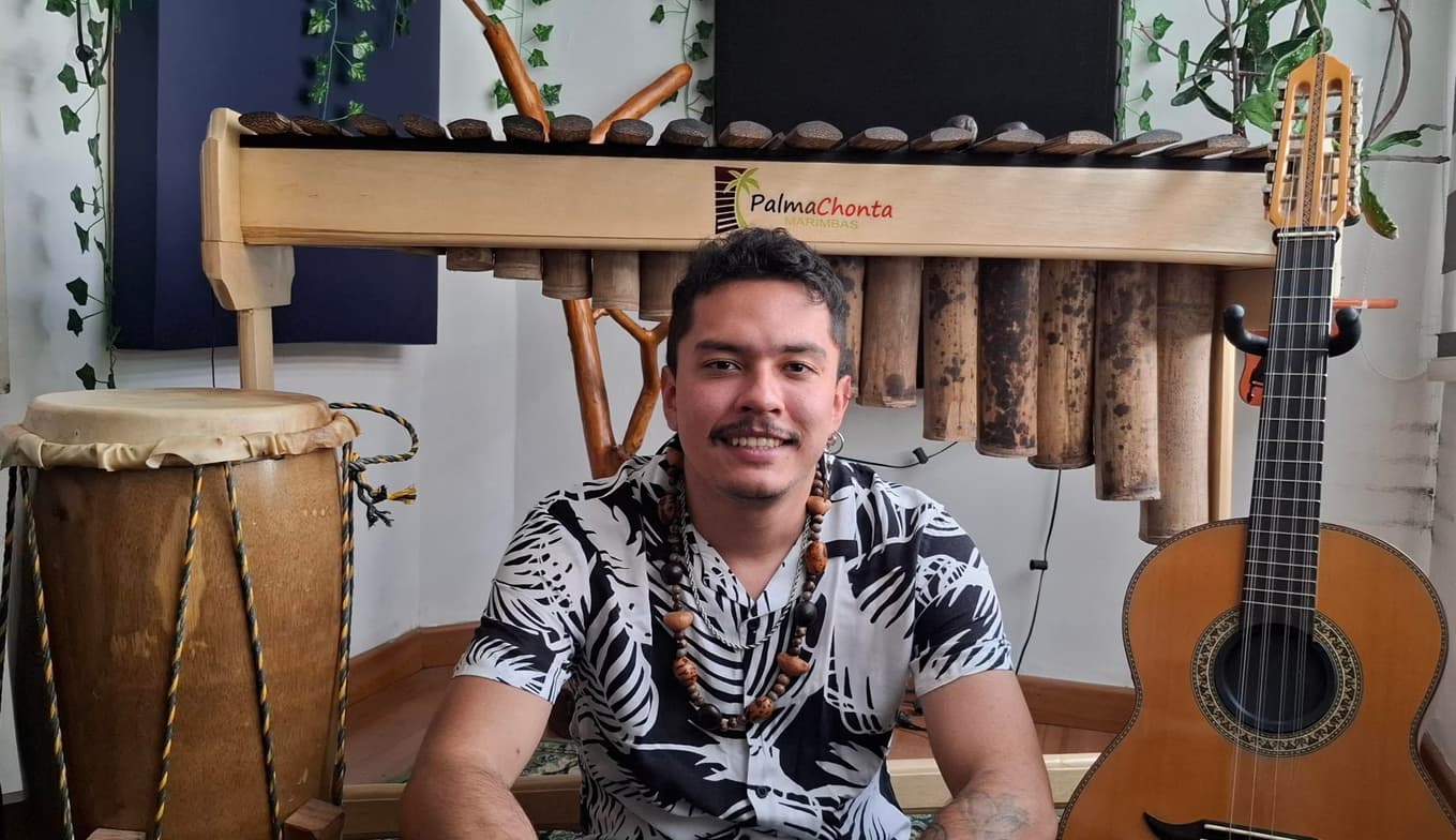 Casual photos of Julian, Wiingy tutor 